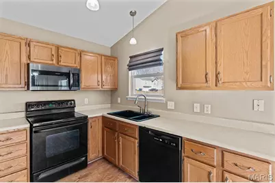 12512 Early Morning Drive, Black Jack, MO 63033 - Photo 5