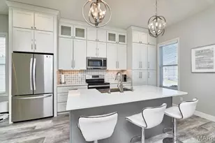 6226 Suntan Dr, Saint Charles, MO 63301 - Photo 11