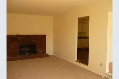 2800 Mayer Drive, Saint Charles, MO 63301 - Photo 9