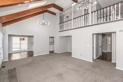 13023 Walnutway Manor, Saint Louis, MO 63146 - Photo 5