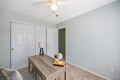 5014 Nicholas Ridge Drive, Saint Louis, MO 63129 - Photo 9