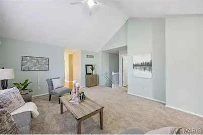 5014 Nicholas Ridge Drive, Saint Louis, MO 63129 - Photo 11