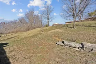 5014 Nicholas Ridge Dr, Saint Louis, MO 63129 - Photo 35