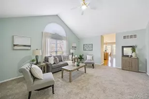 5014 Nicholas Ridge Dr, Saint Louis, MO 63129 - Photo 3