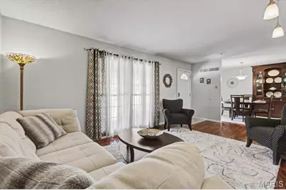 2113 Cherrycove Court, Maryland Heights, MO 63043 - Photo 3