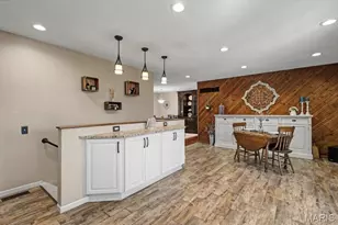 2113 Cherry Cove Ct, Maryland Heights, MO 63043 - Photo 17