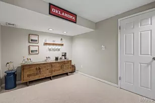 2113 Cherry Cove Ct, Maryland Heights, MO 63043 - Photo 31