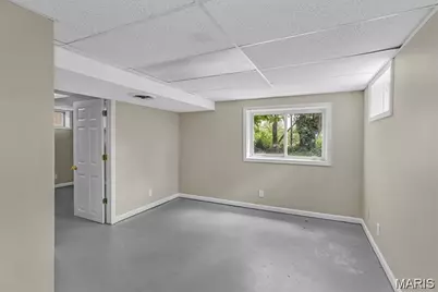 3368 Suncrest Avenue, Breckenridge Hills, MO 63114 - Photo 27