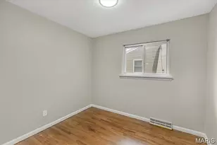 3368 Suncrest Ave, Breckenridge Hills, MO 63114 - Photo 11