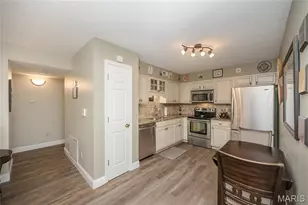 3402 Country Stone Manor Dr, Manchester, MO 63088 - Photo 15