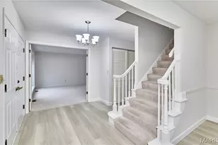 15648 Sugarridge Ct, Chesterfield, MO 63017 - Photo 7