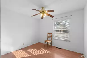 11239 Terry Ave, Bridgeton, MO 63044 - Photo 17