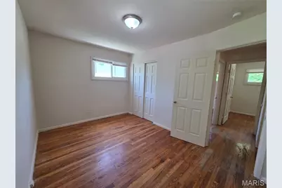 5614 Sanborn Drive, Saint Louis, MO 63121 - Photo 7