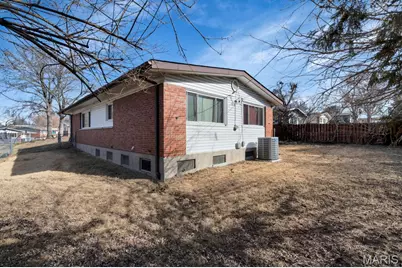2620 Belair Terrace, Florissant, MO 63033 - Photo 35
