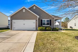 715 Ashton Way Cir, Eureka, MO 63025 - Photo 1