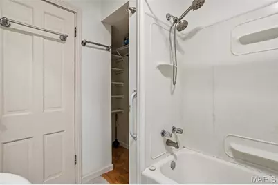 634 Warrenton Drive, Saint Louis, MO 63122 - Photo 21
