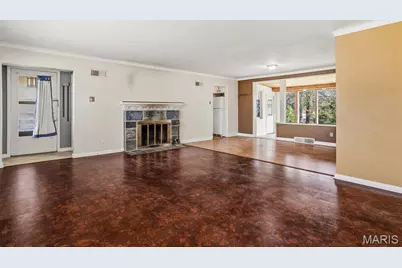 634 Warrenton Drive, Saint Louis, MO 63122 - Photo 7