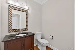 1747 Baxter Forest Valley Ct, Chesterfield, MO 63005 - Photo 17