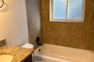 1 Braquewood Ct, Manchester, MO 63021 - Photo 19