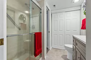 2000 Trailcrest Ln, Kirkwood, MO 63122 - Photo 19