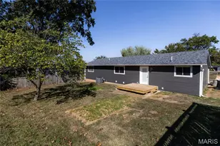 2766 Chalet Hill Dr, Saint Louis, MO 63129 - Photo 43