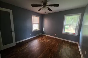 3510 Central Pl, Saint Louis, MO 63121 - Photo 5