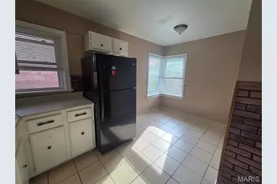 3510 Central Place, Saint Louis, MO 63121 - Photo 3