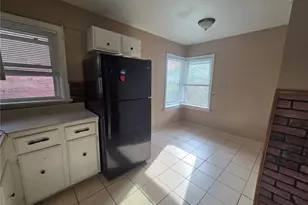 3510 Central Pl, Saint Louis, MO 63121 - Photo 3