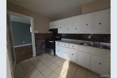 3510 Central Place, Saint Louis, MO 63121 - Photo 9