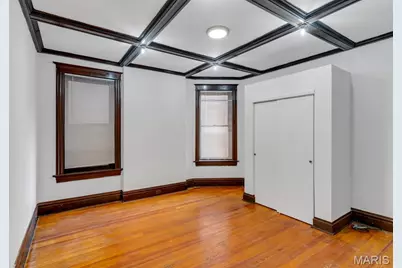 4523 Adelaide Avenue, Saint Louis, MO 63115 - Photo 7