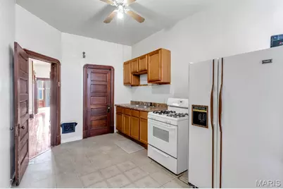 4523 Adelaide Avenue, Saint Louis, MO 63115 - Photo 25