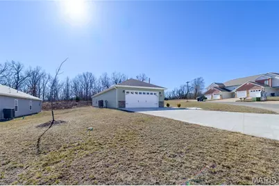 105 Daniels Court, St Robert, MO 65584 - Photo 9
