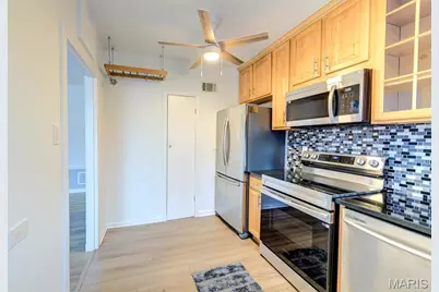 8111 Roxburgh Drive #1NE, Saint Louis, MO 63105 - Photo 11
