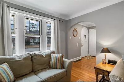 5563 Devonshire Avenue, Saint Louis, MO 63109 - Photo 5