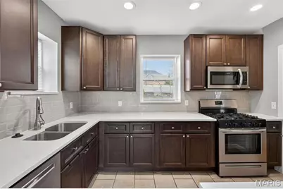 475 Catalina, Webster Groves, MO 63119 - Photo 9