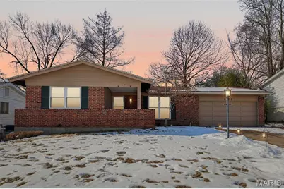 2531 Wesglen Estates Drive, Maryland Heights, MO 63043 - Photo 1