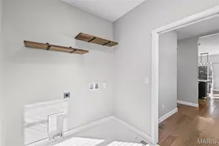 9210 Sappington Rd, Saint Louis, MO 63126 - Photo 21