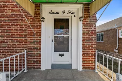 704 Dallas Drive, Bella Villa, MO 63125 - Photo 5