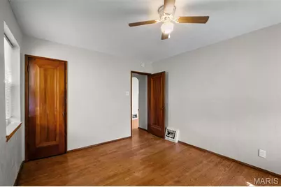 704 Dallas Drive, Bella Villa, MO 63125 - Photo 17