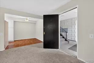 10445 Briarbend Dr, Saint Louis, MO 63146 - Photo 7