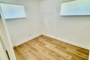 10132 Duke Dr, Saint Louis, MO 63136 - Photo 5