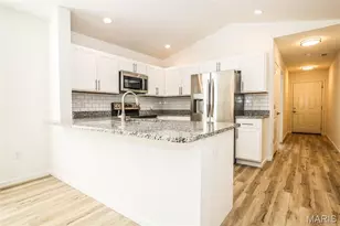 930 Osage Villa Ct, Villa Ridge, MO 63089 - Photo 7