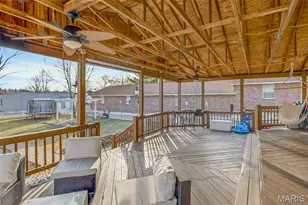 210 Patterson St, Farmington, MO 63640 - Photo 11