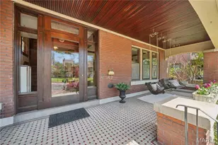 6335 Pershing Ave, University City, MO 63130 - Photo 3