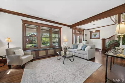 6335 Pershing Avenue, University City, MO 63130 - Photo 7