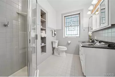 6335 Pershing Avenue, University City, MO 63130 - Photo 25