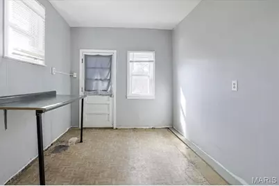 122 W Courtois Street, Saint Louis, MO 63111 - Photo 21