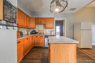 122 W Courtois St, Saint Louis, MO 63111 - Photo 15