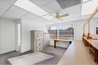 245 S Commercial Avenue, Saint Clair, MO 63077 - Photo 31