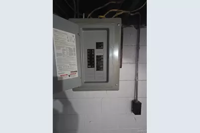 213 Henquin Drive, Ferguson, MO 63135 - Photo 11